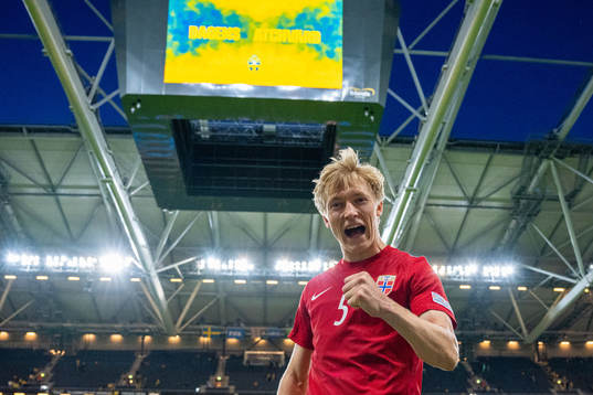 Birger Meling of Norway celebrates