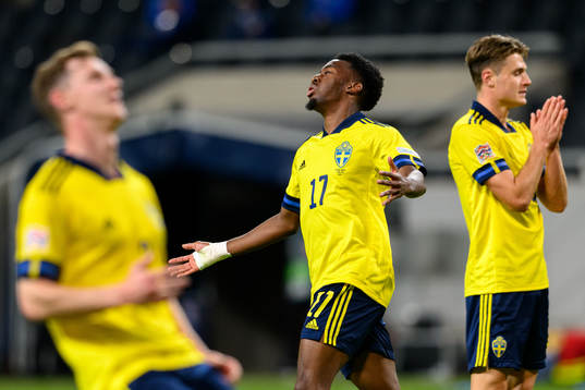 Emil Krafth, Anthony Elanga and Mattias Svanberg of Sweden