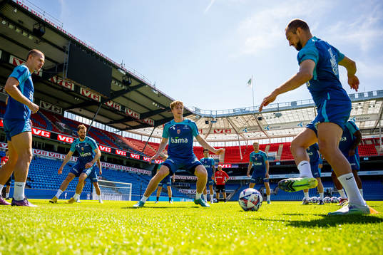 Kristian Thorstvedt and Veton Berisha of the Norwegian
