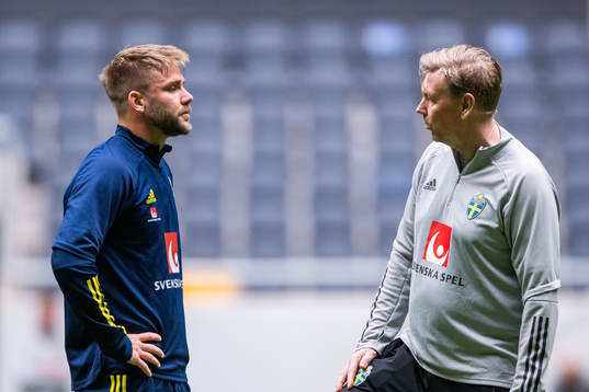 Christoffer Nyman and assistant coach Peter Wettergren of