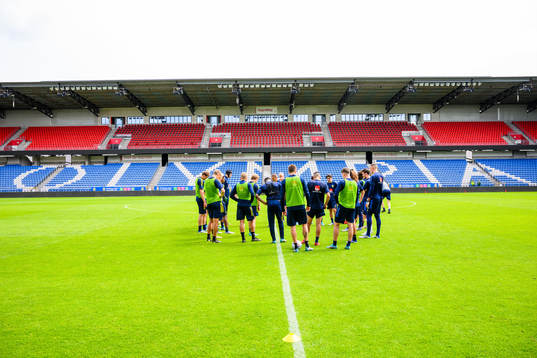 Players gather