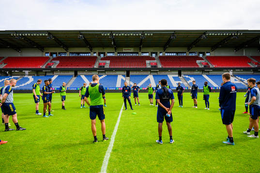 Bläddra bland fler bilder av Football, Under 21, Sweden, Training