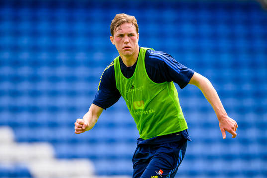 Adam Carlén