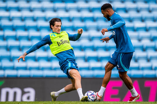 Mathias Normann and Joshua King of the Norwegian national