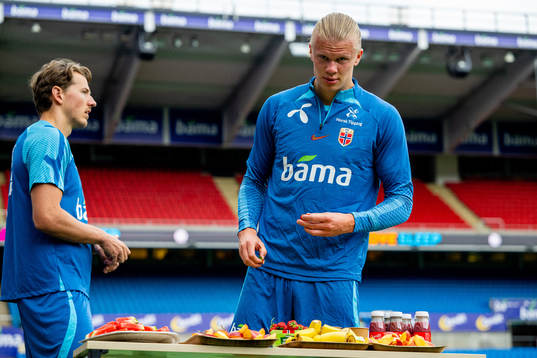 Sander Berge and Erling Braut Haaland of the Norwegian
