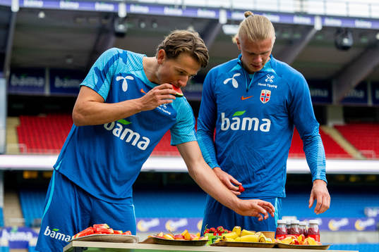 Sander Berge and Erling Braut Haaland of the Norwegian