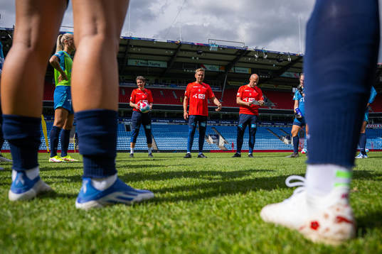 Lena Tyriberget, assistant coach, Martin Sjögren, head