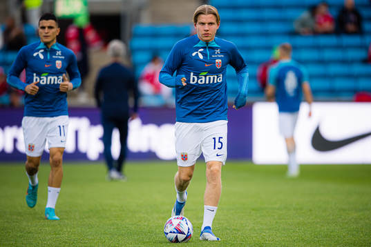 Jens Petter Hauge of Norway warms up