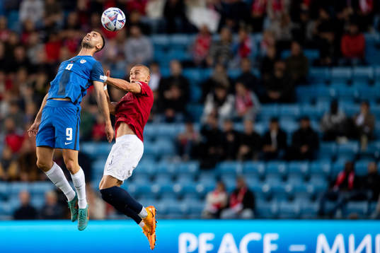Andraz Sporar of Slovenia and Leo Skiri Østigård of Norway