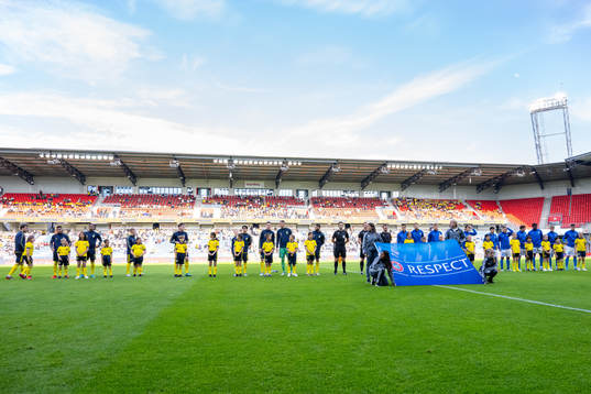 The staring eleven of Sweden and Italy