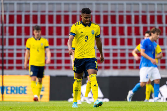 Amin Sarr of Sweden looks dejected