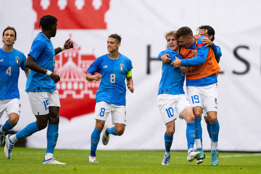 Nicolo Rovella of Italy celebrate with Sebastiano Esposito