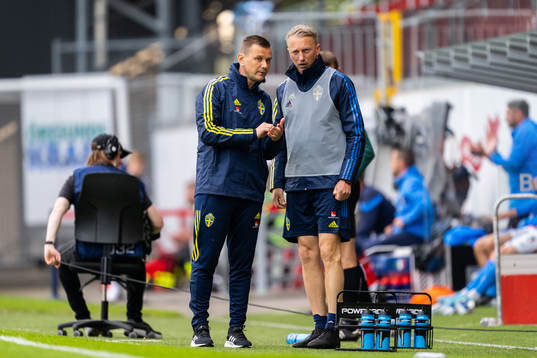 Andreas Pettersson head coach of Sweden