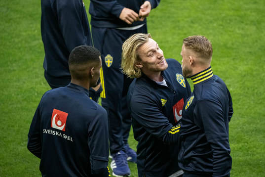 Emil Forsberg and Daniel Sundgren of Sweden