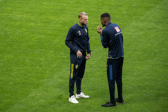 Daniel Sundgren and Alexander Isak of Sweden