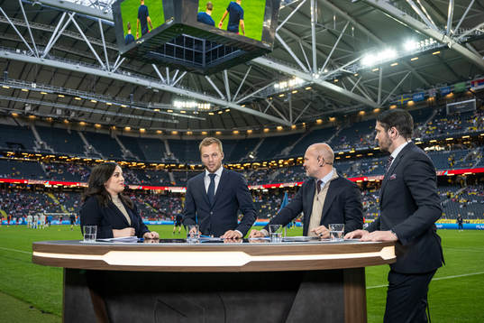 Jennifer Kücükaslan, Sebastian Larsson, Fredrik Ljungberg