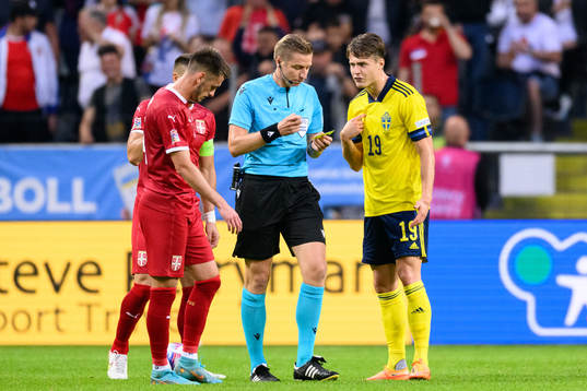 Mattias Svanberg of Sweden reacts