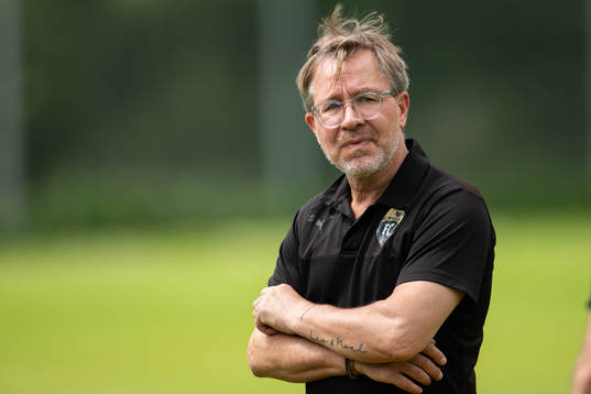 Bellevue tränare Caspar Pauckstadt
