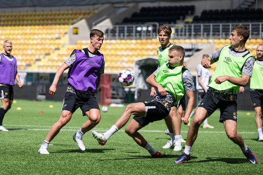 Simon Olsson, Gustav Henriksson och Gustaf Lagerbielke