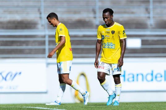 Falkenbergs Godwin Aguda deppar