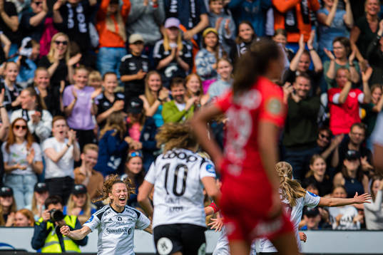 Synne Skinnes Hansen of Rosenborg celebrates