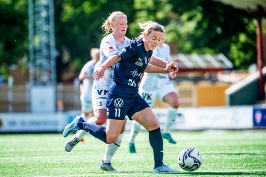 Rosengårds Mimmi Larsson mot Umeås Anni Miettunen