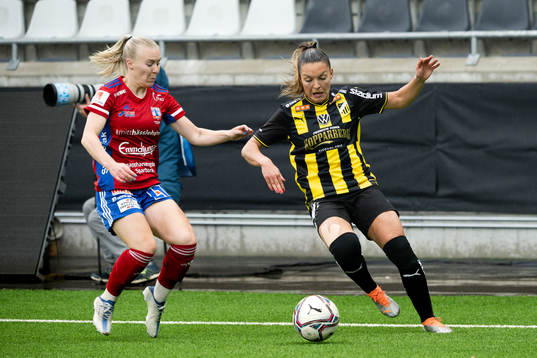 Vittsjös Jutta Rantala och Häckens Johanna Rytting Kaneryd