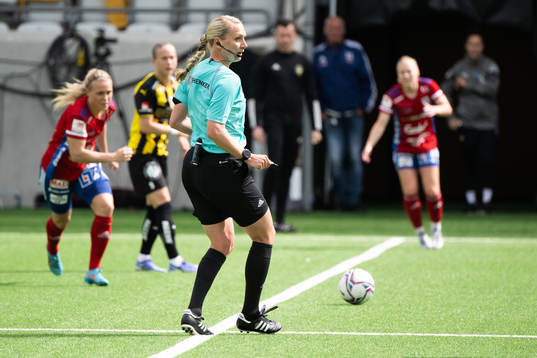 Domare Tess Olofsson