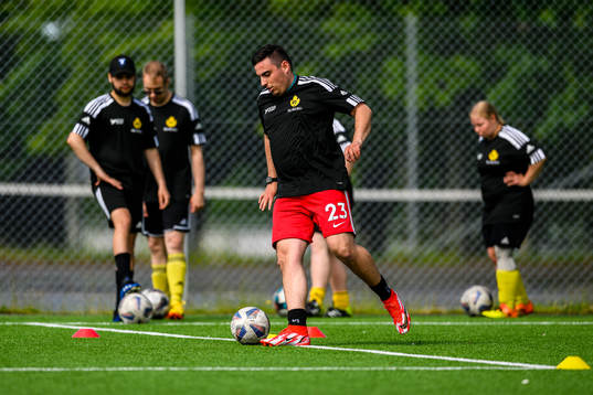 Taulant Breznica, Kristoffer Amosson, Simon Wall, Maja