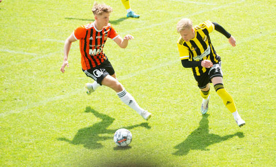 IFK Hässleholms Wictor Willseus i matchen i div. 2 Södra