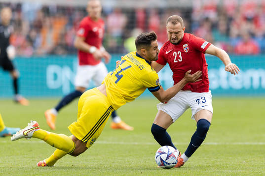 Sotirios Papagiannopoulos of Sweden and Veton Berisha of