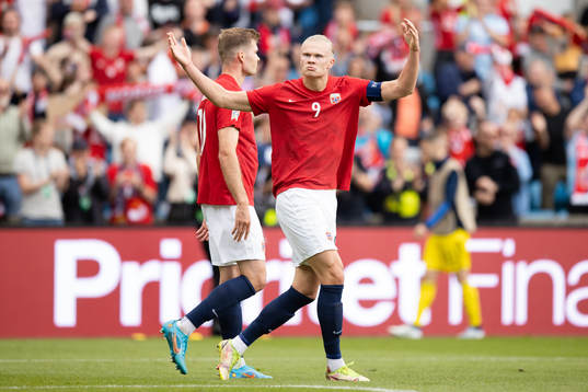 Erling Haaland celebrates