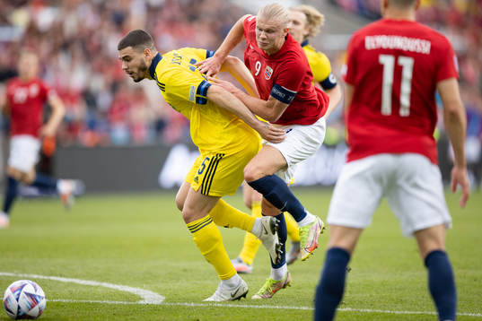 Edvin Kurtulus of Sweden and Erling Haaland of Norway