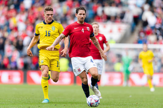Viktor Gyökeres of Sweden and Stefan Strandberg of Norway