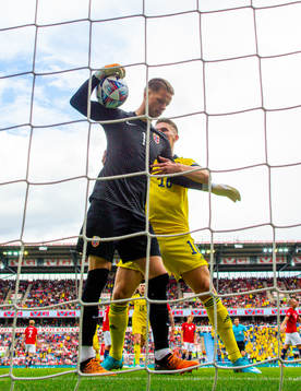 Goalkeeper Ørjan Håskjold Nyland of Norway and Viktor