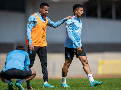 Martin Olsson och Romain Gall