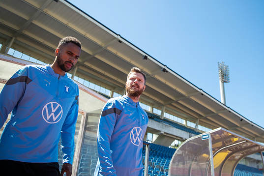 Isaac Kiese Thelin och Lasse Nielsen