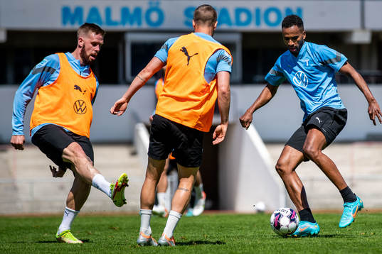 Pontus Jansson och Isaac Kiese Thelin