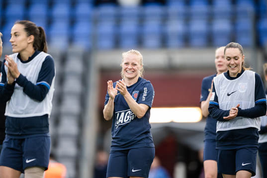Eskilstuna Uniteds Mia Jalkerud jublar