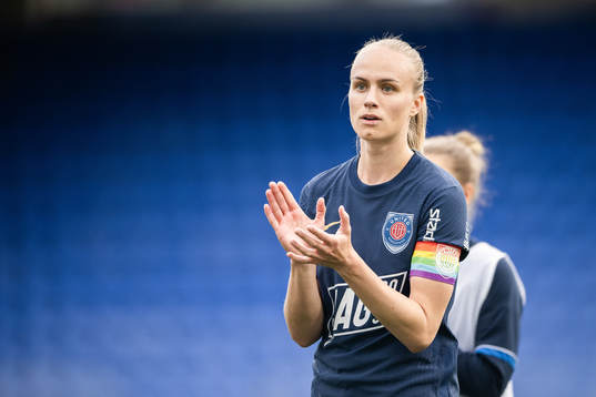 Eskilstuna Uniteds Matilda Plan jublar