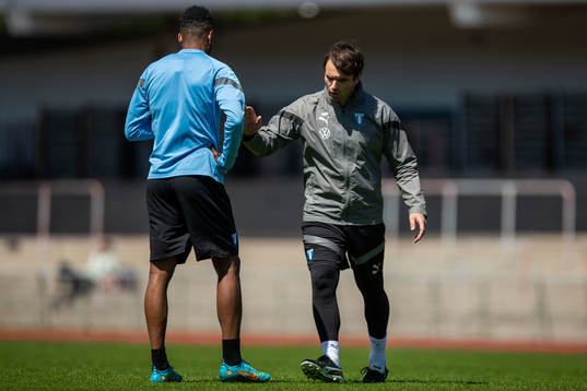 Isaac Kiese Thelin och tränare Milos Milojevic
