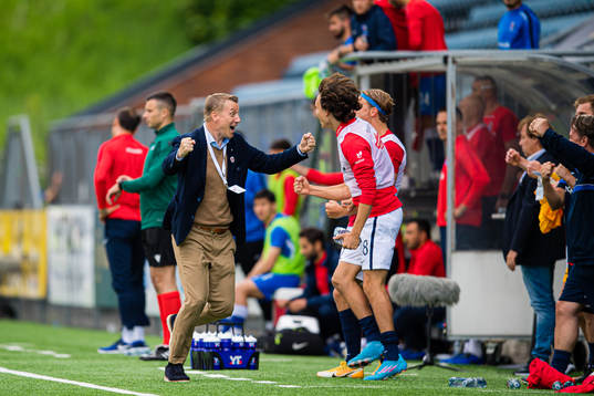 Leif Gunnar Smerud, head coach of Norway, celebrates at the