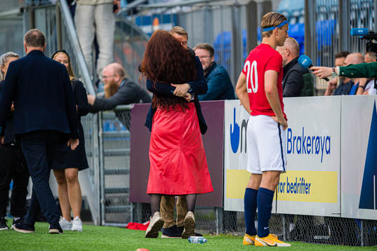 Leif Gunnar Smerud, head coach of Norway, and Lise