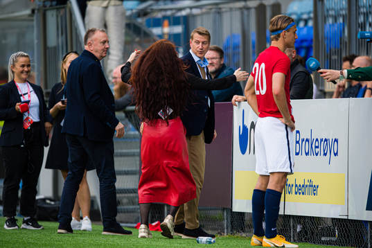 Leif Gunnar Smerud, head coach of Norway, and Lise