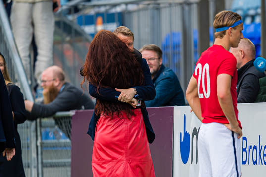 Leif Gunnar Smerud, head coach of Norway, and Lise