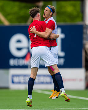 Jørgen Strand Larsen and Erik Botheim of Norway celebrates