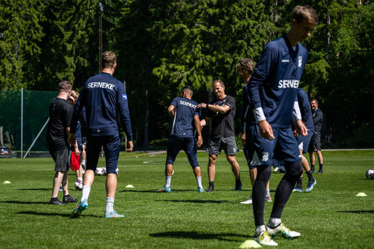 IFK Göteborgs Hosam Aiesh och Frölundas Max Friberg