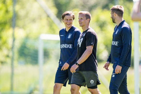 IFK Göteborgs Simon Thern och Mattias Bjärsmyr med