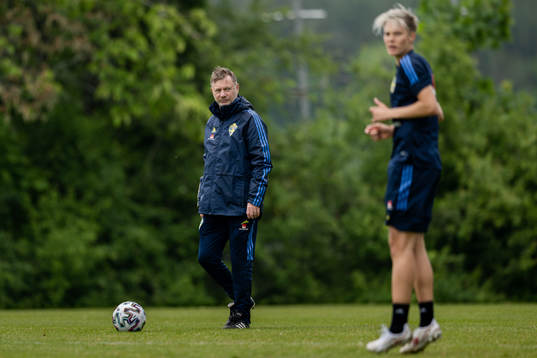 Head coach Peter Gerhardsson