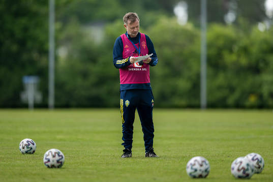 Head coach Peter Gerhardsson